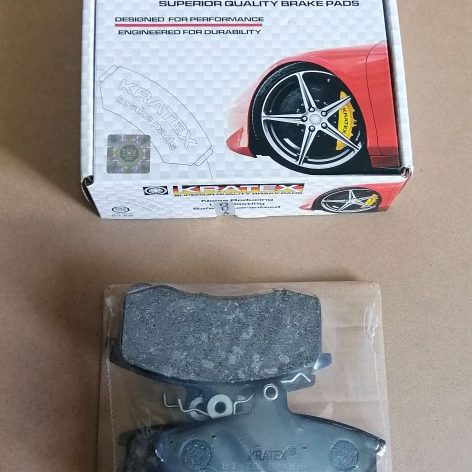 NISSAN 1400 Set brake pads Kratex