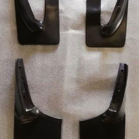NISSAN 1400 Set of 4 mudflaps