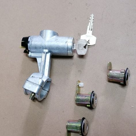 NISSAN 1400 Full lockset